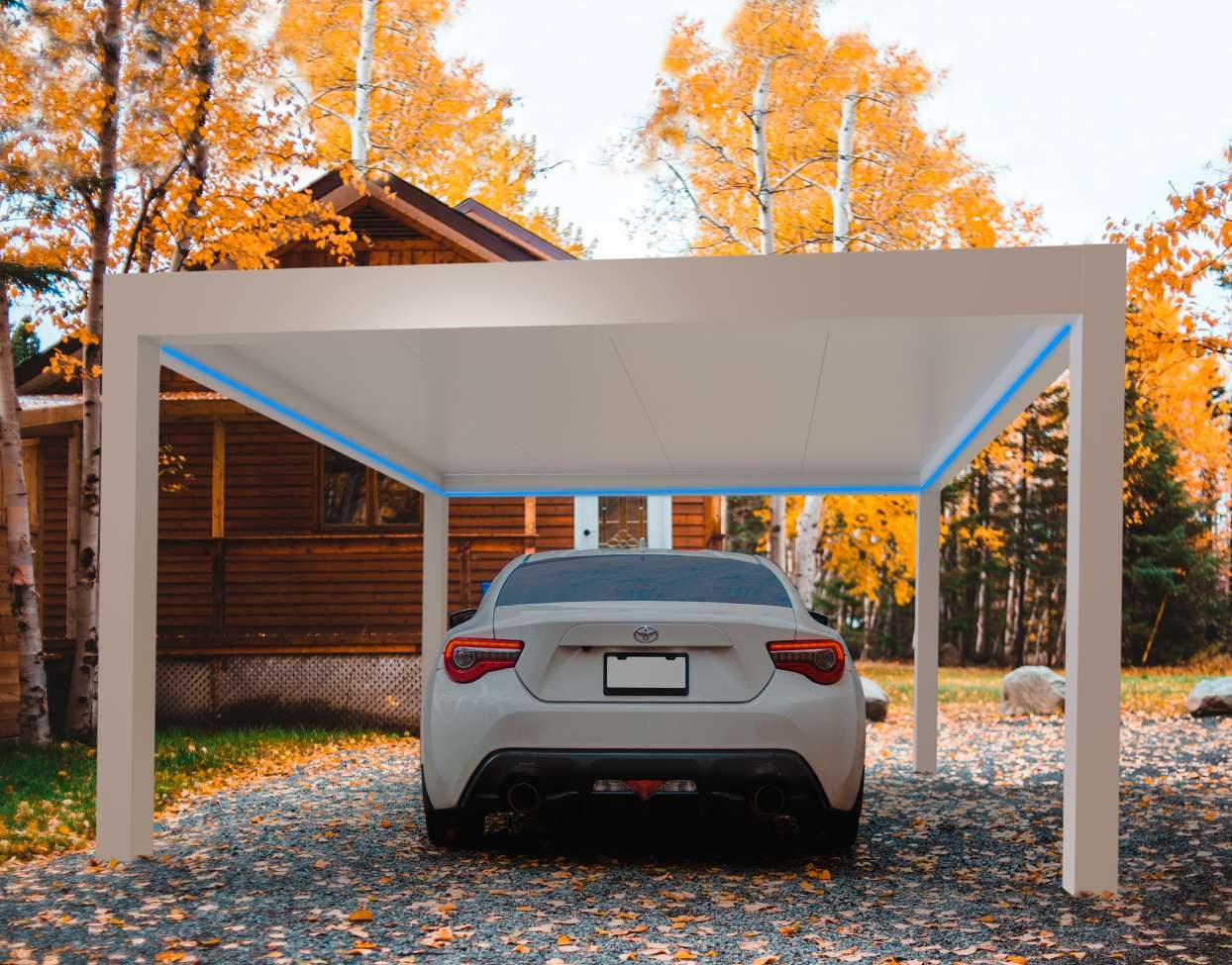 Pérgola blanca de techo fijo usada como cochera